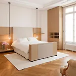 Appartement Typique Parisien Charment